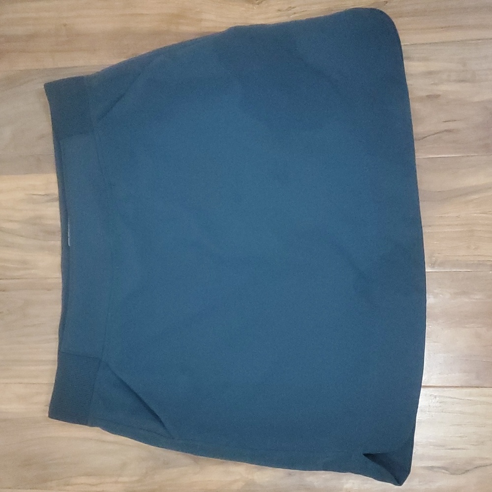 32 DEGREES COOL SKORT DARK TURQUOISE SIZE MEDIUM